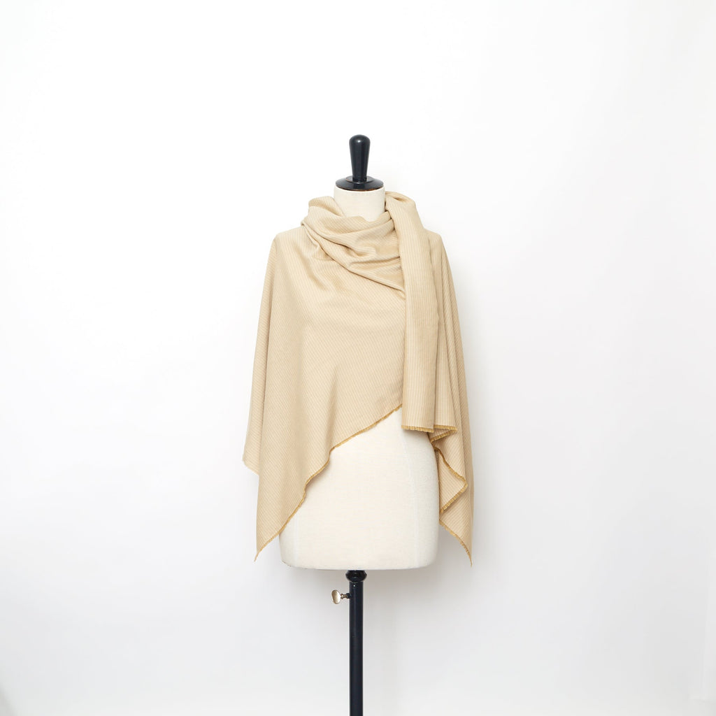 T23A05536 | Stripe Silk Drap
